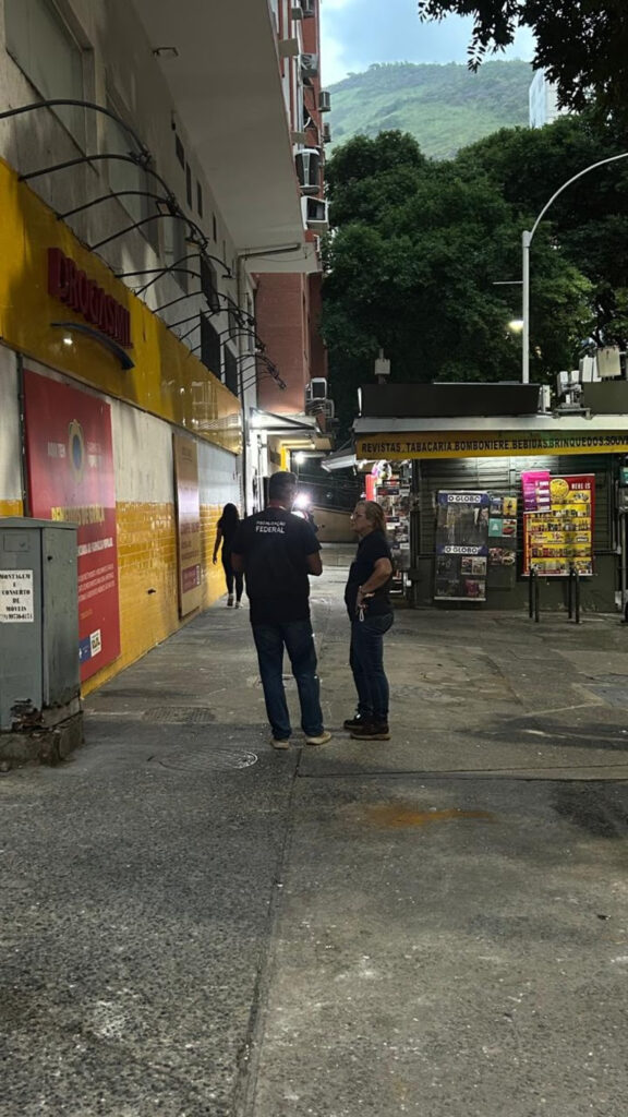 CREA-RJ investiga queda de andaime em Copacabana que matou ambulante unnamed 21 1.jpg