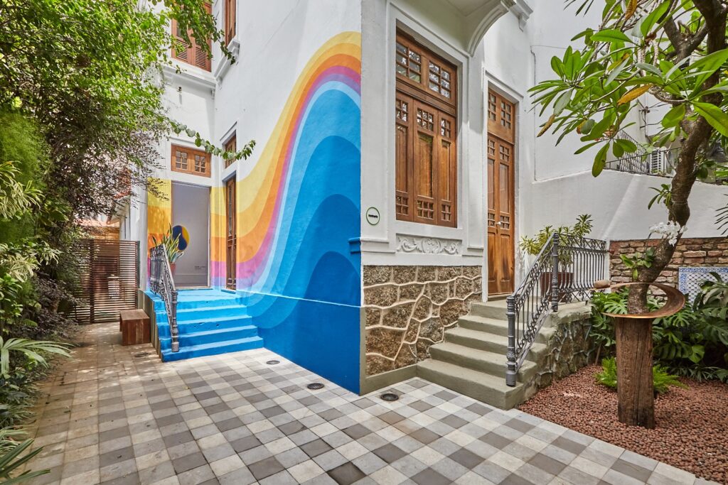20 galerias de arte com visitação gratuita para conhecer no Rio galeria movimento cover.jpg