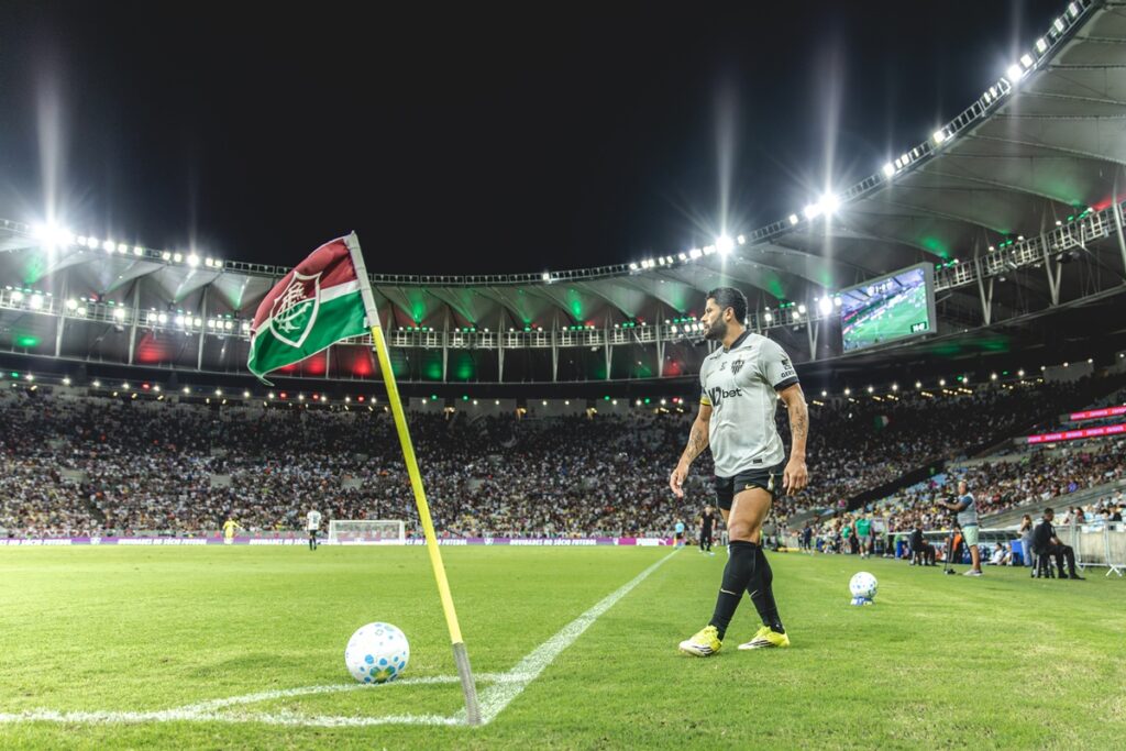 Fluminense retoma conversas com Atlético-MG por Hulk; veja como atacante pode ser utilizado hulk fluminense x atletico mg brasileirao 2026 maracana.jpg