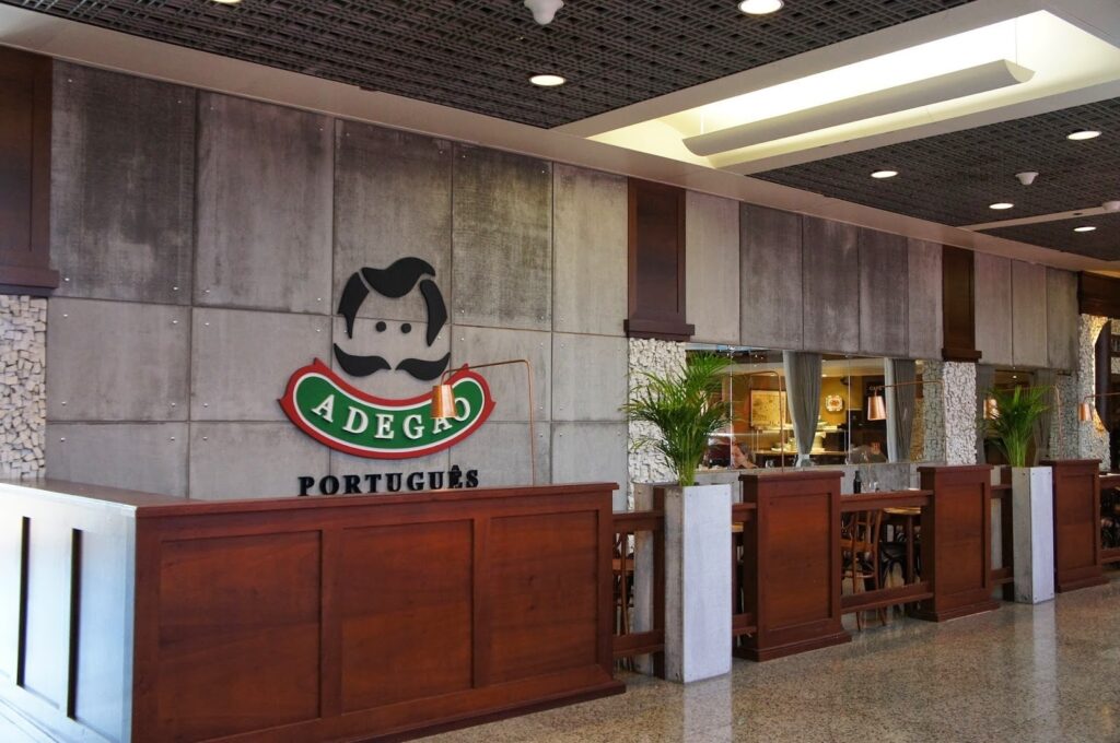 Degustação de vinhos e petiscos à vontade embala estreia do Brasil na Copa em shopping da Barra whatsapp image 2026 06 11 at 10.09.44.jpeg